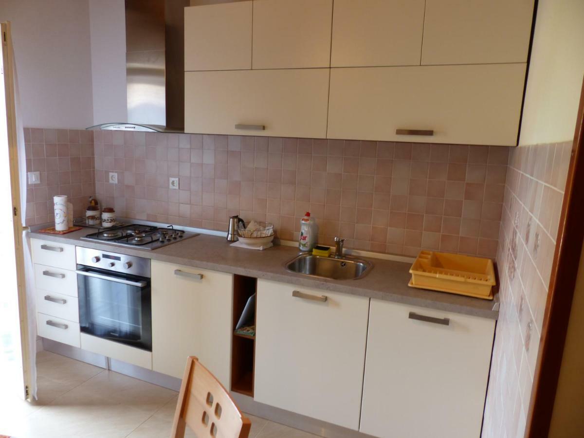 Apartment Ana Krnica Eksteriør bilde
